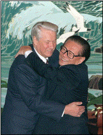 jiang-yeltsin.jpg (36955 bytes)