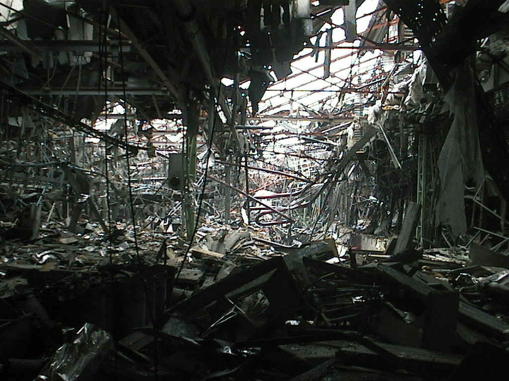 wpe17.jpg (103737 bytes)